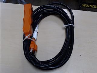 EXTENSION CORD